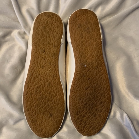 Disney safari Mickey canvas lace up sneaker size 10 animal kingdom Disney world - Picture 6 of 7